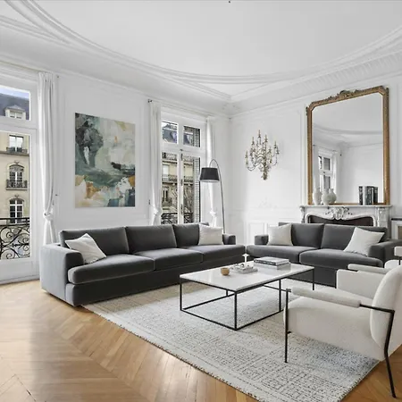 4 Bedrooms Georges V Tour Eiffel * Paris