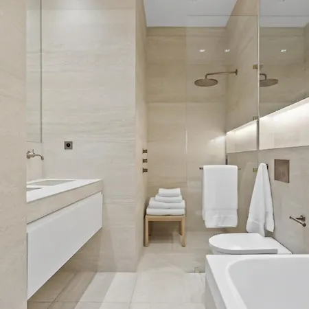 4 Bedrooms Georges V Tour Eiffel